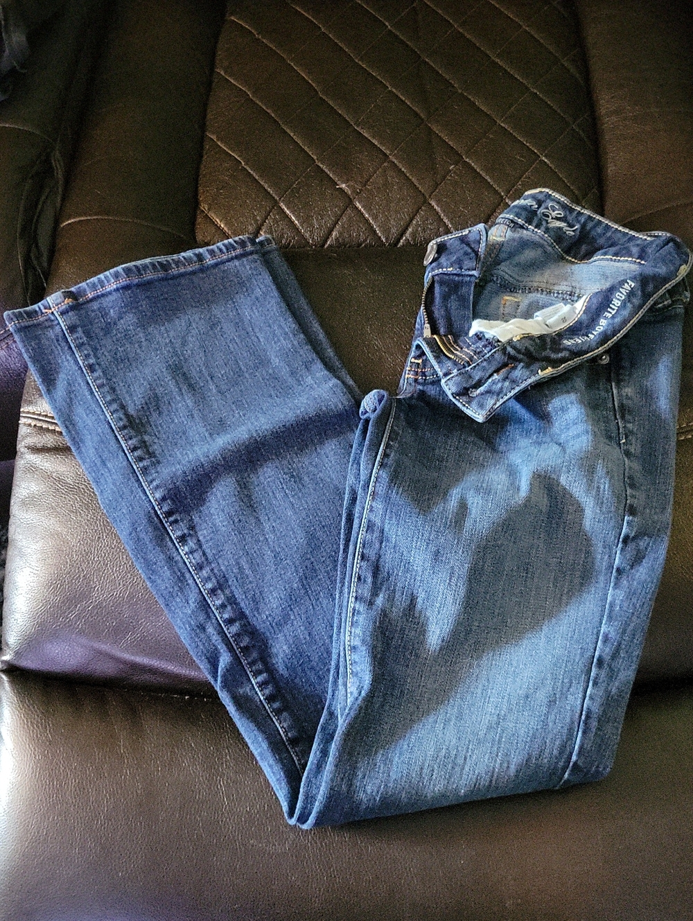 American Eagle Outfitters Women's Boyfriend Jeans - Medium Blue Wash